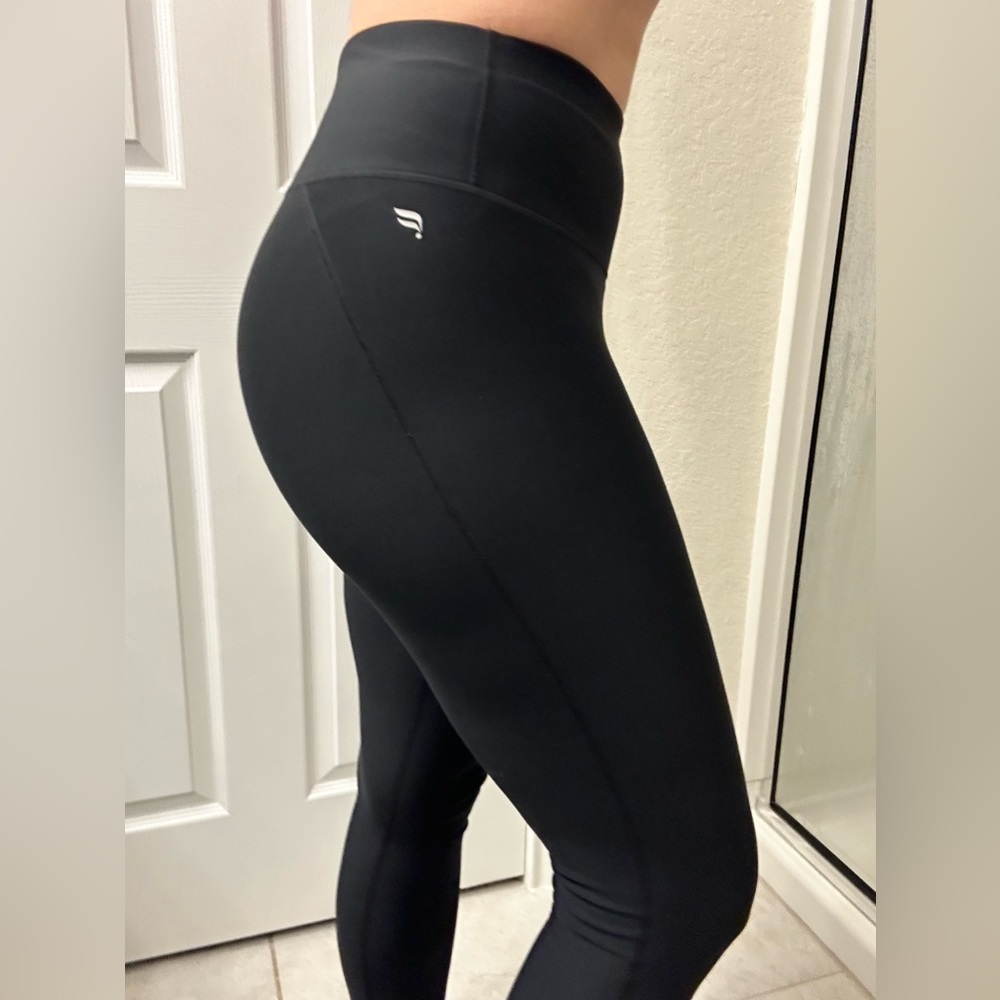Fabletics High Waist Full Length Leggings in Black S/M